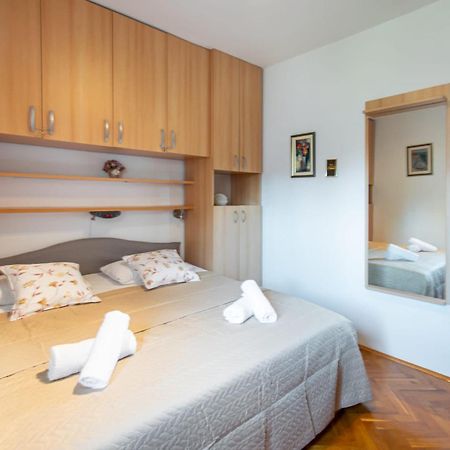Holiday Home Nevera Makarska Luaran gambar