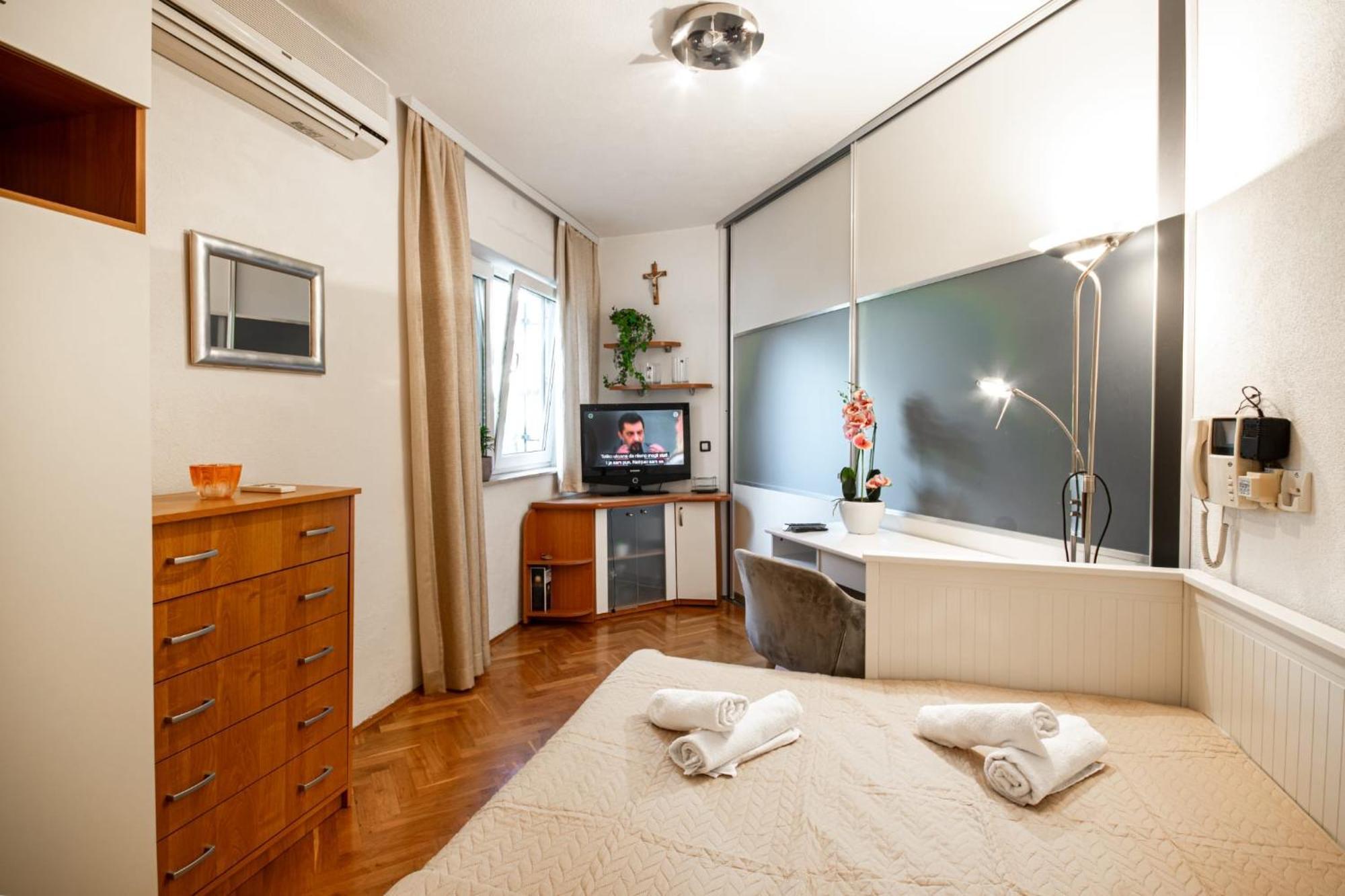 Holiday Home Nevera Makarska Luaran gambar