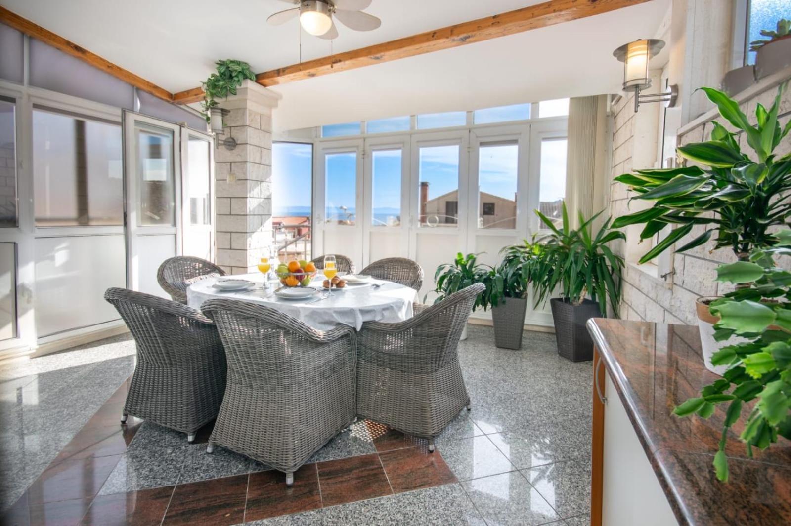 Holiday Home Nevera Makarska Luaran gambar